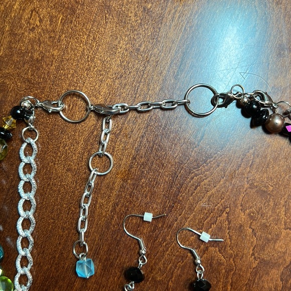 Lot of Vintage necklaces earrings pin glass metal 80s 90s - Picture 4 of 11